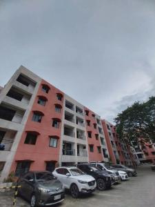 Affordable 4BR Loft Condo at The Kiener Hills