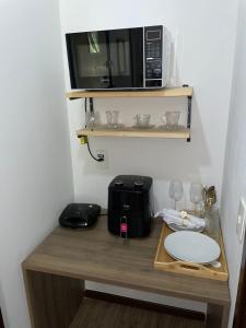 LZF Hosting - SUÍTE AO LADO DO RIO CENTRO, PARQUE OLÍMPICO, PRAIA DA BARRA E RECREIO