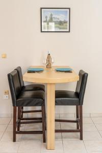 Urban Break Apartments 2