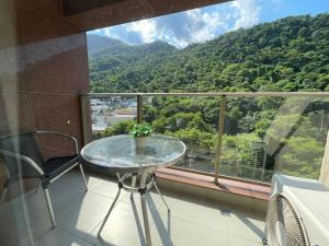 LZF Hosting - SUÍTE AO LADO DO RIO CENTRO, PARQUE OLÍMPICO, PRAIA DA BARRA E RECREIO
