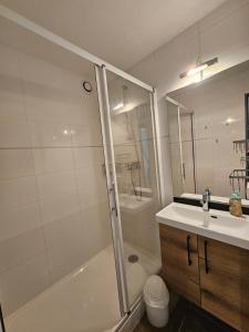 Agréable appartement 2 chambres Notre Dame 200m de la plage, piscine commune, parking