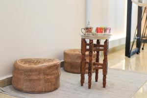 Spacious 2BR Apartment with Pool & Balcony Near Beach & Martil Center