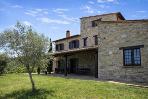 Scappo in Umbria, Casale Lenuccia