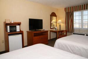 Knights Inn Gallup at 3208 W Hwy 66