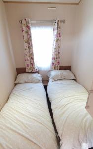 Oxley Retreat, West Sands Holiday