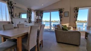 Lodge on the Lagoon, Haven Church Farm