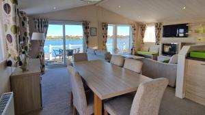 Lodge on the Lagoon, Haven Church Farm