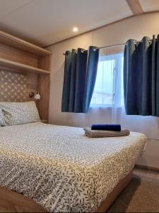 Emily Caravan, Relax and Unwind at Seal Bay Resort