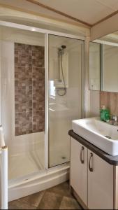 Emily Caravan, Relax and Unwind at Seal Bay Resort