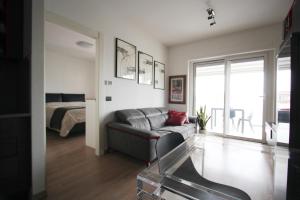 Loft Chic con Rooftop e parcheggio Privato a 2 minuti dalla metro A