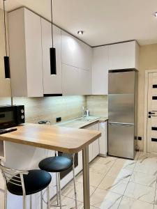 Троїцька площа 3 Квартира Самий Центр Окремий Вхід