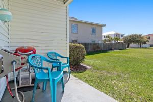 Summerhouse Townhomes #2- Changes in Attitude