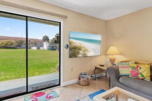 Summerhouse Townhomes #2- Changes in Attitude