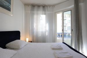 Le Dauphin - Apt 2 Prs - Clim - Vue mer