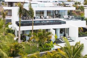 Villa Luma, Luxury Golf Villa, Heated Pool, Abama