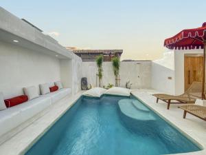 Casa Avalon By Local Property Team