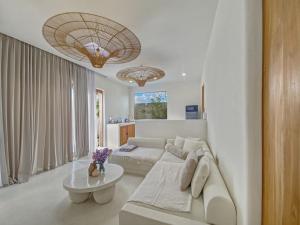 Casa Avalon By Local Property Team