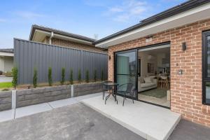2BR Guest House Pet-Friendly and Peaceful