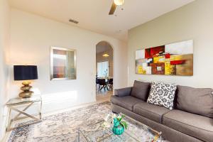 Family-Friendly Resort Home w Private Pool Spa, Game Room, WiFi & AC - Dogs OK