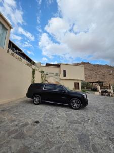 Wadi Bani Khalid Villa