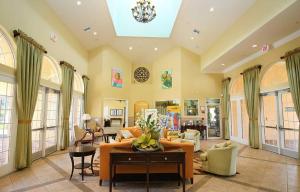 Family-Friendly Resort Home w Private Pool Spa, Game Room, WiFi & AC - Dogs OK