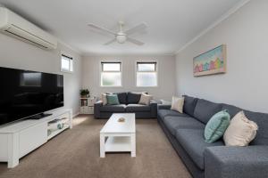 Parkside Breeze in Rosebud