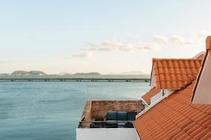 The Arco Chato Penthouse by AcoModo Casco Viejo