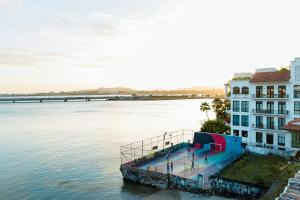 The Arco Chato Penthouse by AcoModo Casco Viejo