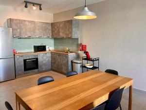 Spacious 3 Bedroom with Balcony & AC