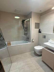 Třebešín Terrace & Free Parking