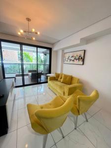 202 Landscape - torre Gold B