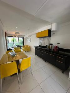 202 Landscape - torre Gold B