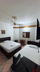 hotel arcos del coral