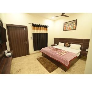 Homely Stay with EURO International - Smart TV & Free Wi-fi