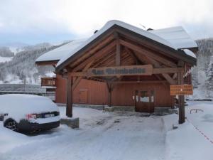Résidence Les Brimbelles - Appartement 2 pièces pour 4 personnes situé dans le centre de Méribel proche des commerces et des pistes de ski MAE-1684