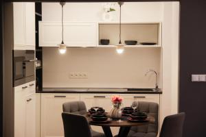 Stylish Apartment by Charles Bridge