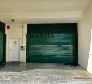 Estepona Puerto Ideal Location