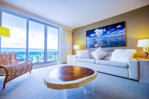 1 Hotel 1 Bedroom 1 and Half Bathroom Beachfront Residence With Balcony