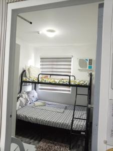 Caren 8-Spatial Condo Maa 2br fully-furnished wtih unli Pool access