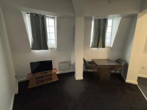 One Bedroom flat located in the Centre of Doncaster 18