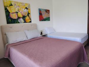 Resort familiar con playa artificial y lujo total