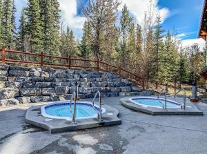 Blackstone Mountain Lodge managed by Little Sister Getaways