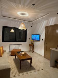 Nestlya Apartment