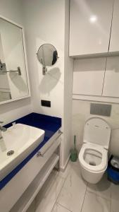 luxuri apartment in city center sea view