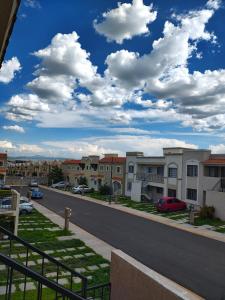 2-Bedroom Apartment, Tv, HBO, WiFi, Pool