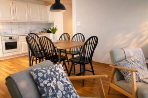 Apartment near Lake Zurich with Garden, Terrace & Parking