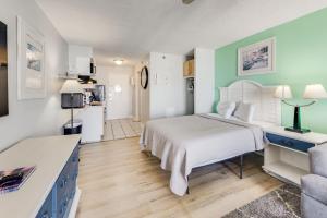 New Sea Mist Top Floor with Pools & Stunning Views