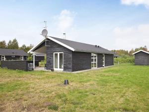 6 person holiday home in Hals-By Traum