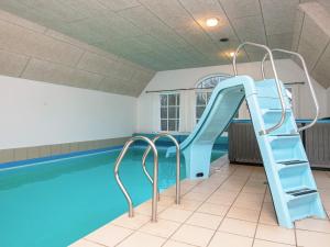 18 person holiday home in Ulfborg-By Traum