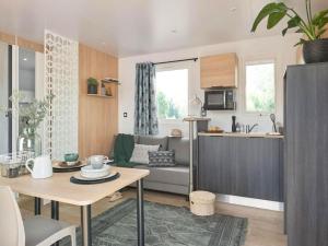 Mobile home Keiheuvel 6p